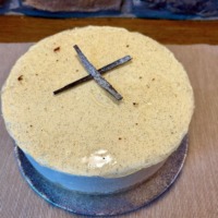 Celebration Cake - Vanilla Cheesecake